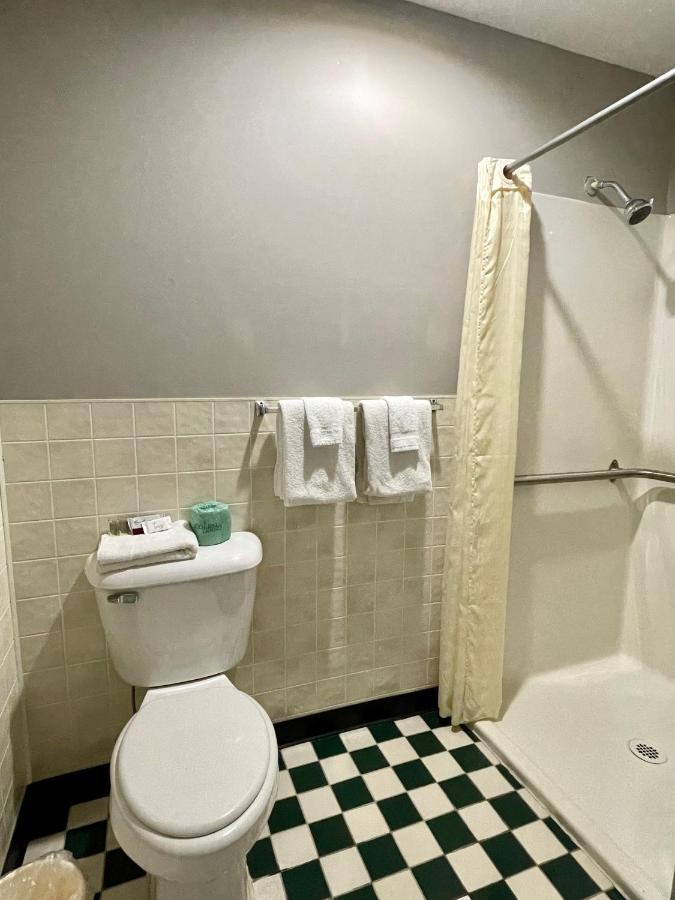 Overton Motel Livingston Extérieur photo